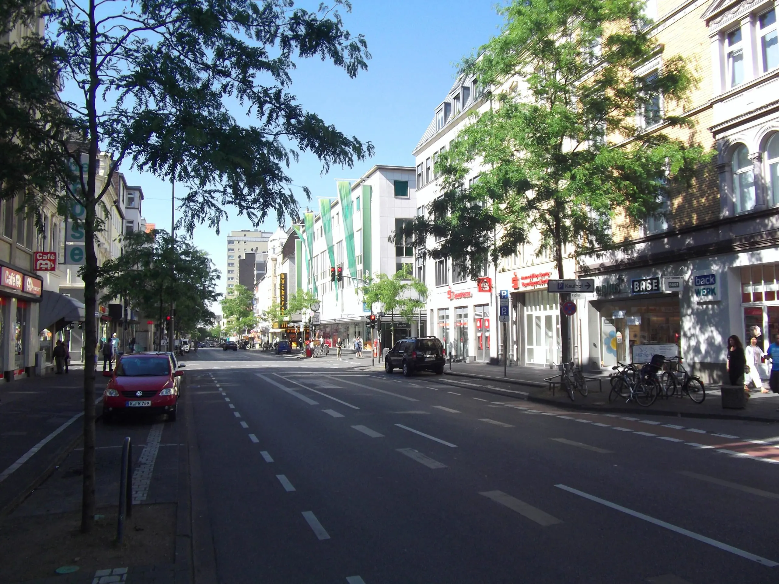 Neusser Straße in Köln-Nippes